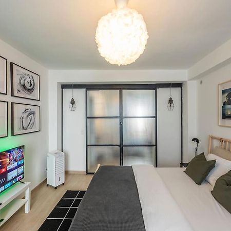 Superb 3 Bedroom & 3 Bathroom Duplex In Brussels City Centre エクステリア 写真